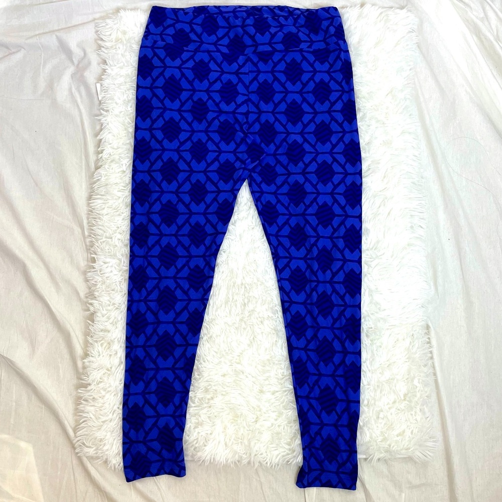 LuLaRoe Tall & Curvy Purple Diamond Leggings